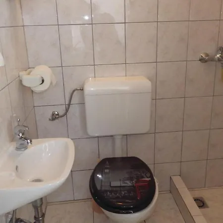 3 Bedroom Lovely In Vodnjan * Mednjan